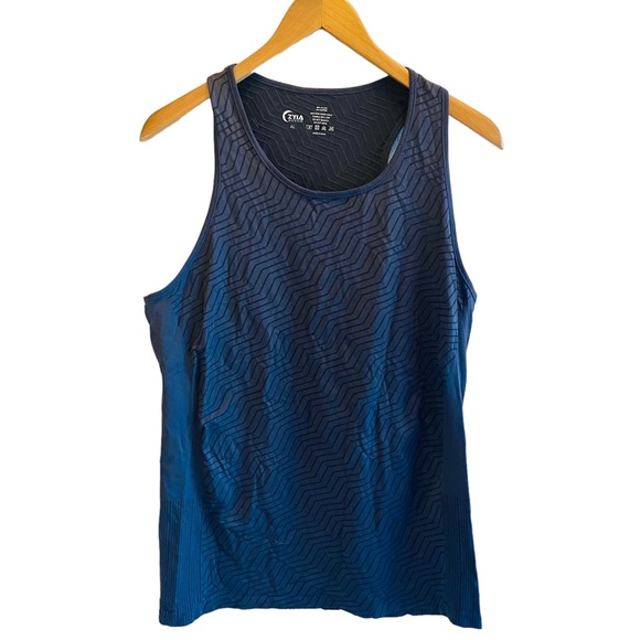ZYIA Tops - Zyia Active Gray Zig Zag Pattern Tank Top Size XL